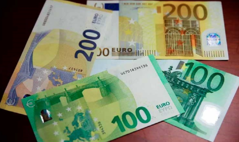Businessman arrested for throwing 50000 'euros'