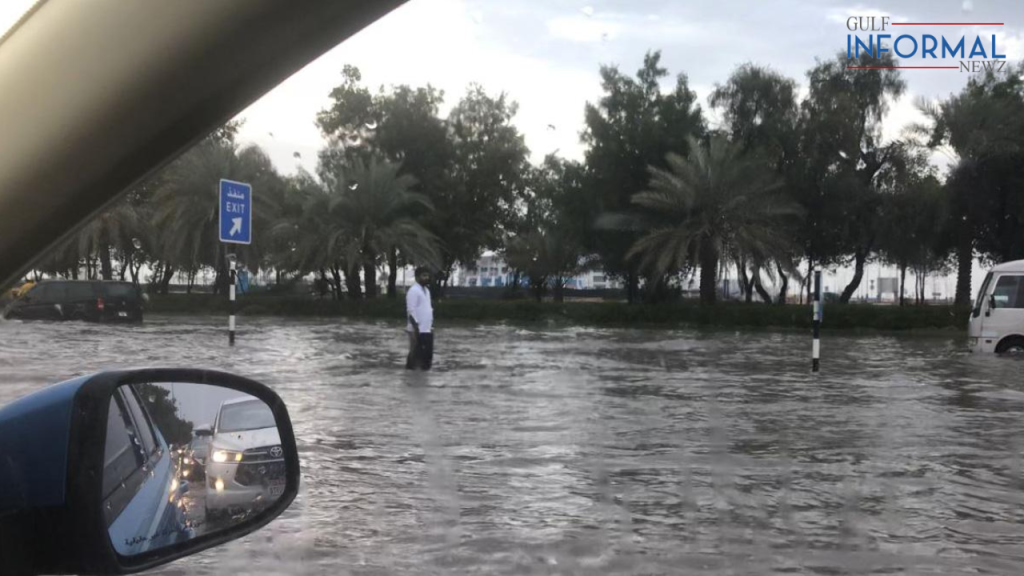 UAE roads turn into rivers as heavy rains drench Emirates - Informal ...