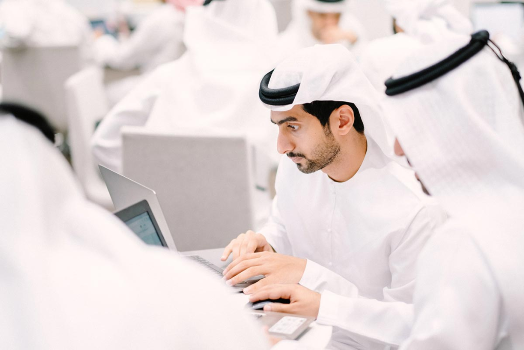 Uae Jobs Top Company Benefits That Matter Aside From Salary